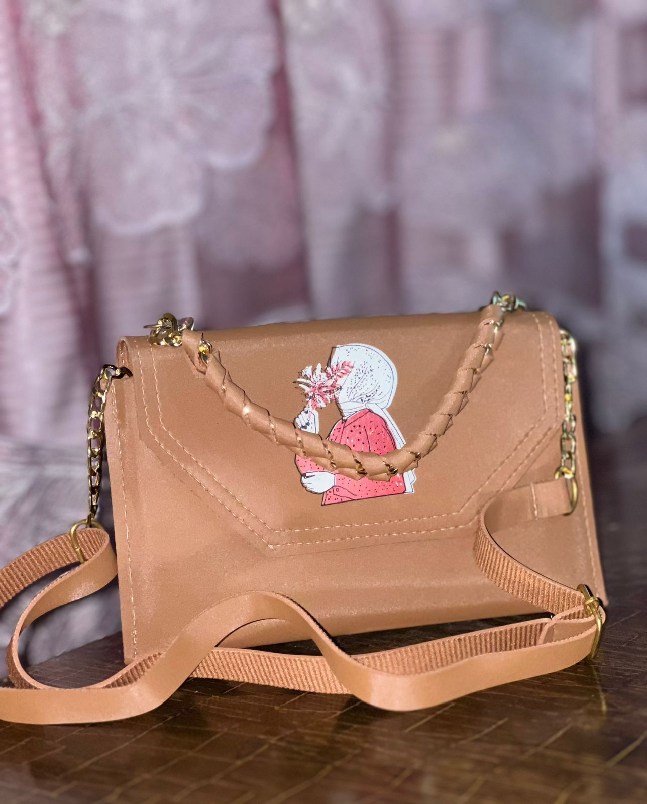 Noir Elegance Art Bag – AJ Collections